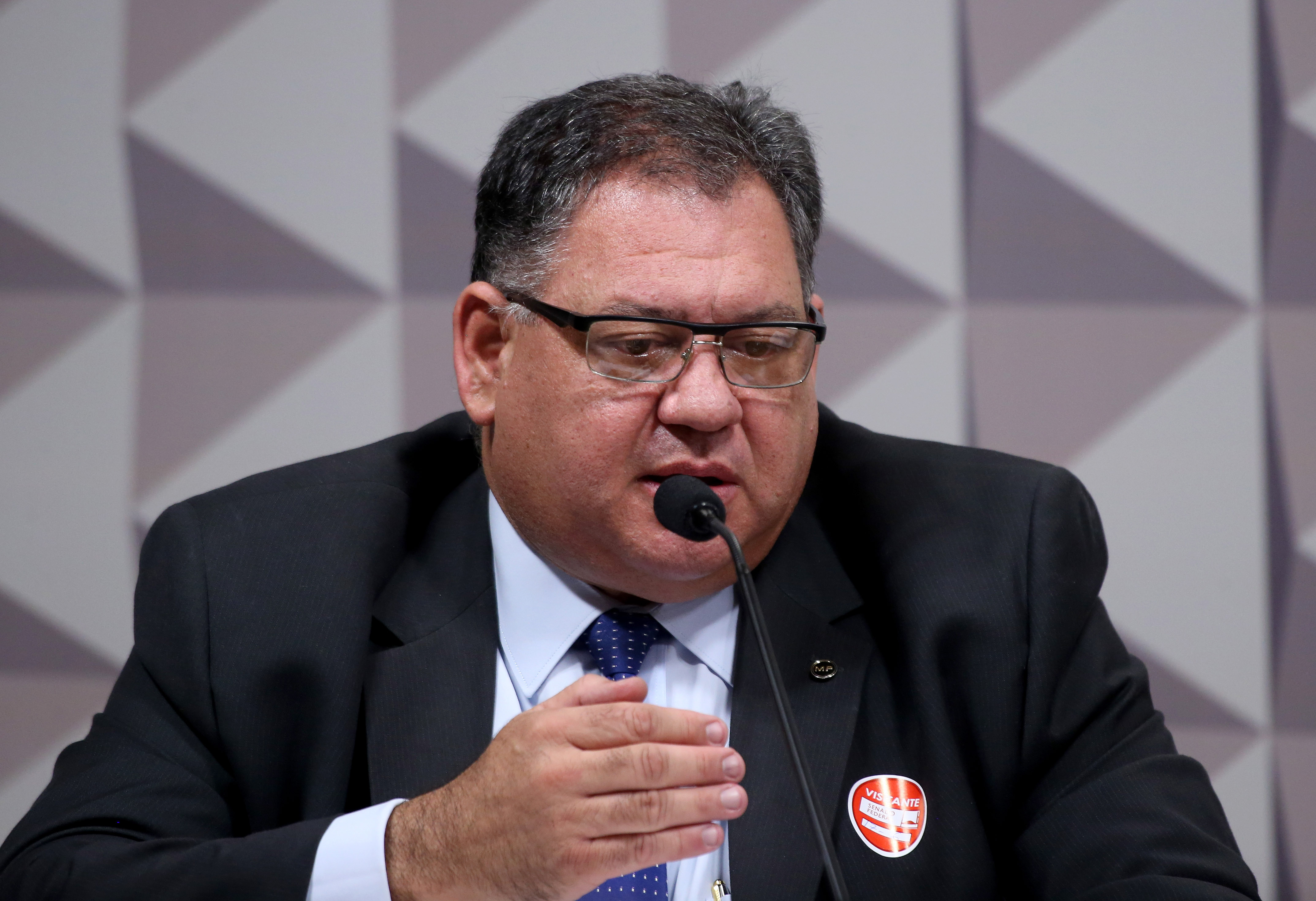 Brasília - Comissão Processante de Impeachment ouve Antonio José Chatack Carmelo, analista de planejamento e orçamento do Ministério do Planejamento, Orçamento e Gestão (Wilson Dias/Agência Brasil)