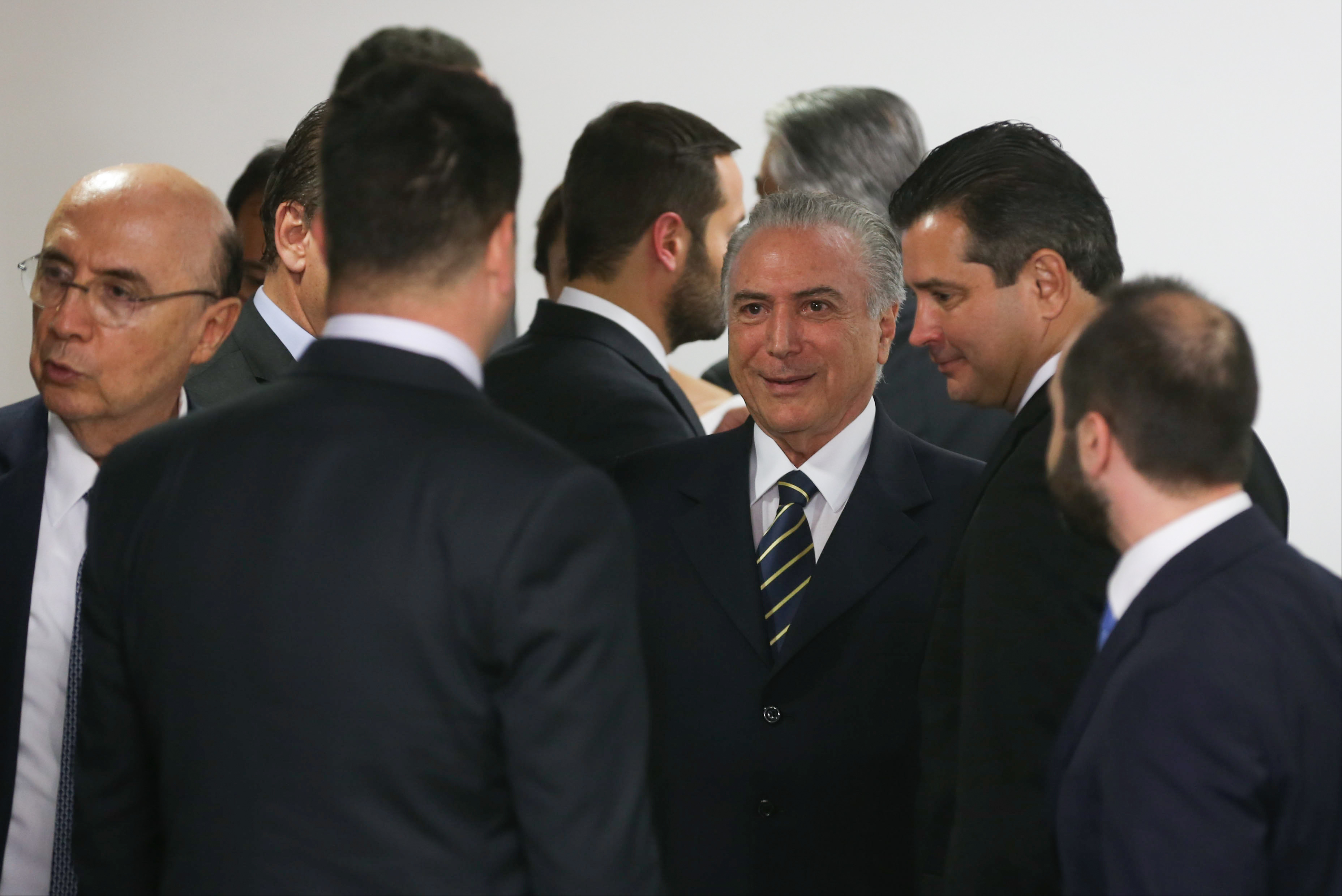 Brasília - Presidente Michel Temer e equipe ministerial se reúnem para debater retomada de obras inacabadas (Valter Campanato/Agência Brasil)