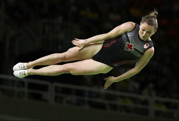 A canadense Rosannagh MacLennan, bicampeã olímpica na ginástica de trampolim