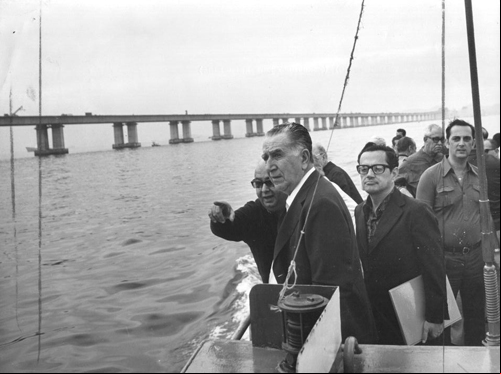 Médici visita as obras da Ponte Rio-Niterói_1973